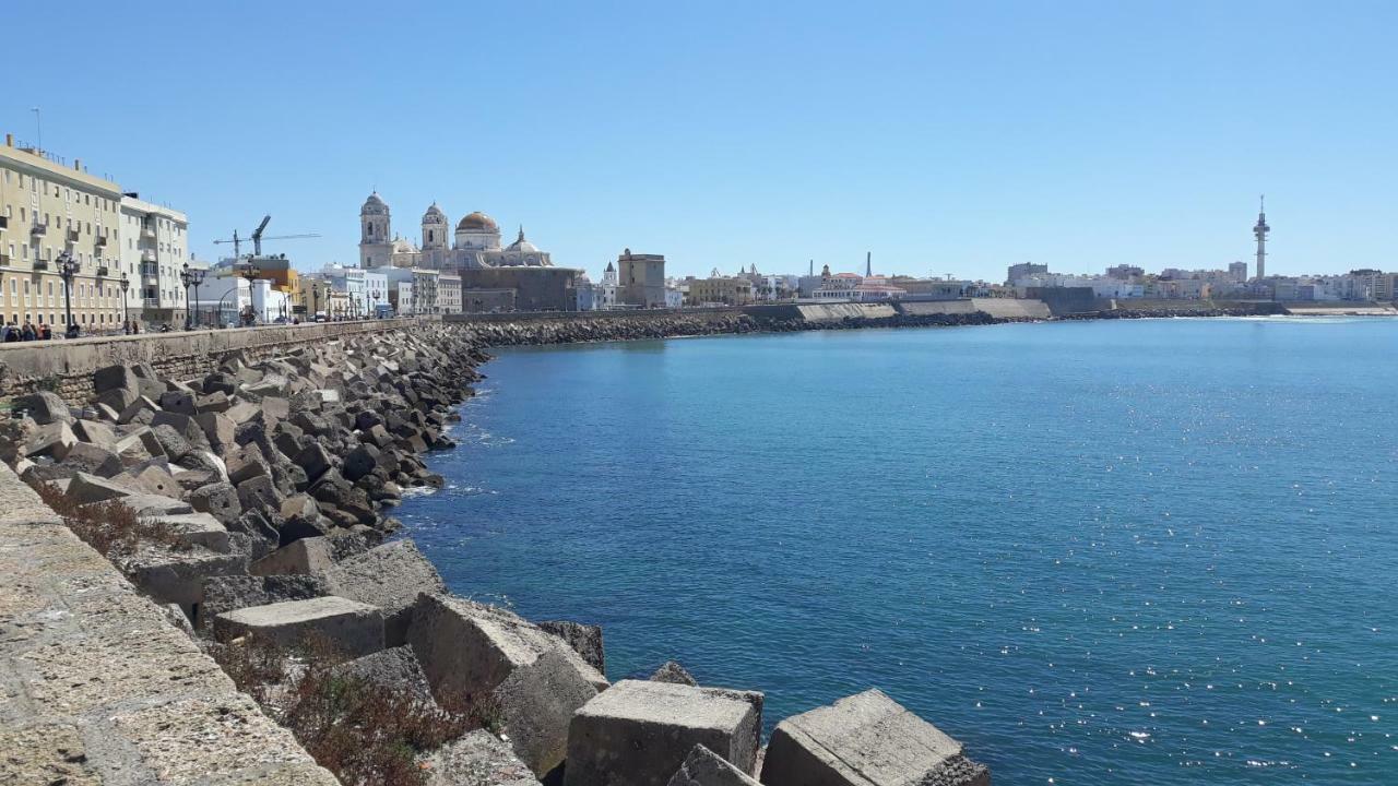 El Rincon Del Tio De La Tiza Leilighet Cádiz Eksteriør bilde